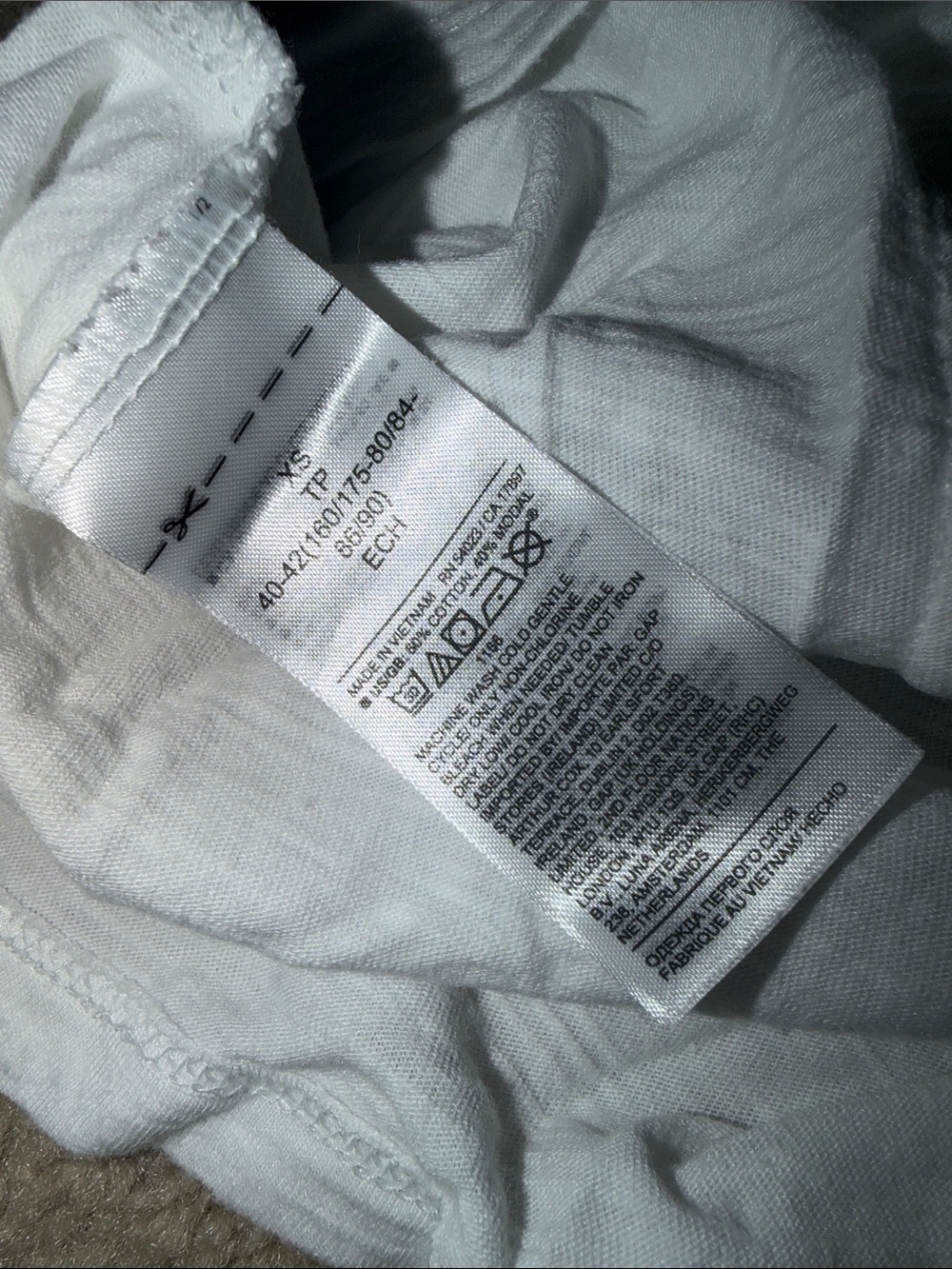 Banana Republic White Scoop Neck Short Sleeve Tee - Picture 5 of 5